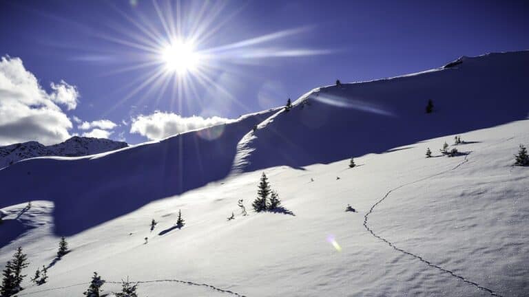 snow Swap sun for snow in New Zealand’s Southern Hemisphere ski season Kim Wright battleface.com